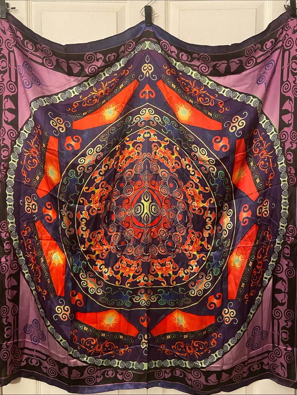 100% Silk  Decorative Square TieDye Scarf in Purple and Red - Unbranded 40”